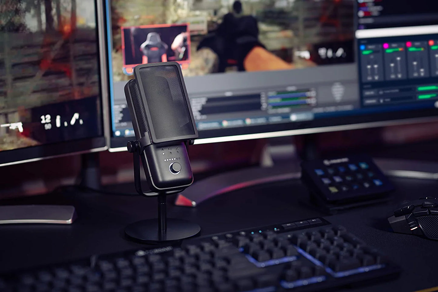 Elgato Stream Deck Pedal – Hands-Free Studio Controller, 3 macro footswitches, trigger actions in apps and software like OBS, Twitch, YouTube and more, works with Mac and PC