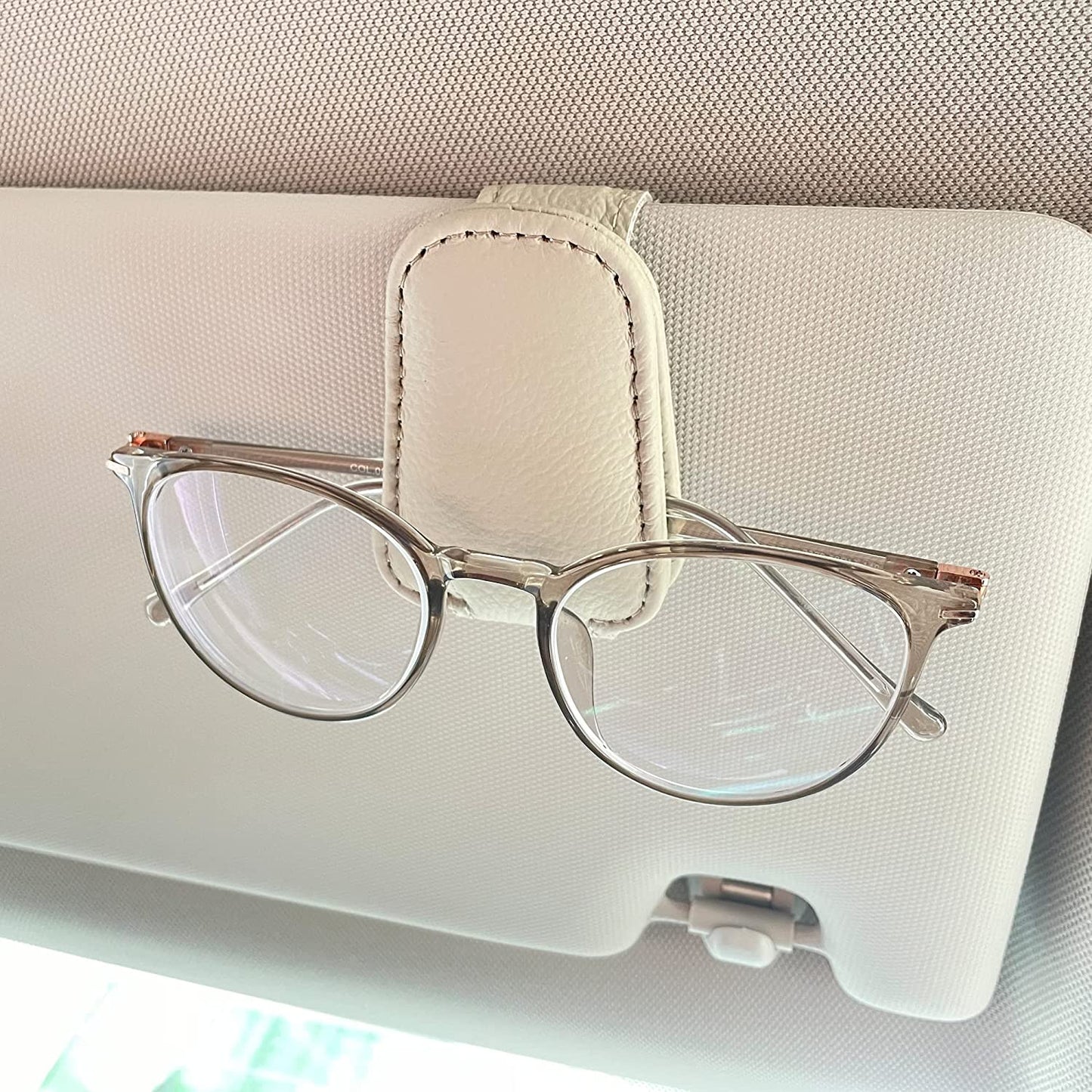 Sunglasses Holders for Car Sun Visor, Magnetic Leather Glasses Eyeglass Hanger Clip for Car, Ticket Card Clip Eyeglasses Mount, Car Visor Accessories(Black)